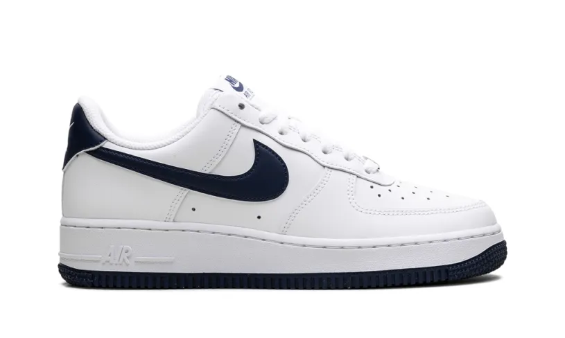 Nike Lifestyle Air Force 1 '07 'Navy'